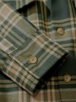 Legendäres Overshirt 27 Legendäres Overshirt -Kleidung Verkauf EC10 4642 DJ 1