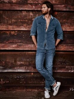 Tiefgründiges Jeanshemd -Kleidung Verkauf EC10 4835 DF 1