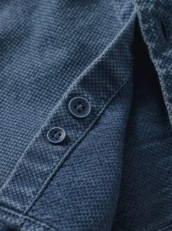 Tiefgründiges Jeanshemd -Kleidung Verkauf EC10 4835 DJ