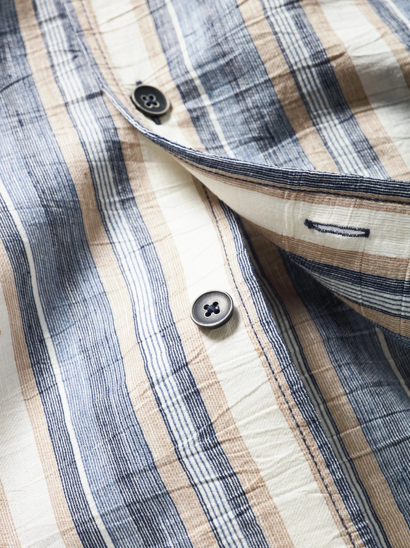 Hochspannung-Hemd 10 Hochspannung-Hemd – Bild 10