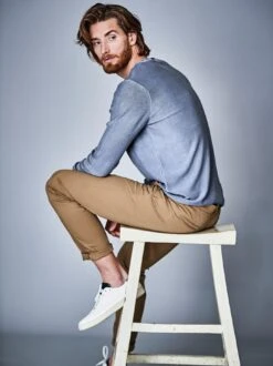 Gefährten-Pullover 32 Gefährten-Pullover -Kleidung Verkauf EC23 6094 DF