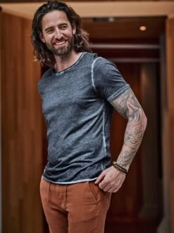 Abenteuer-Shirt -Kleidung Verkauf EC23 6139 DF 1