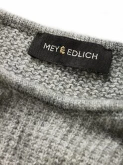 Loyaler Pullover 37 Loyaler Pullover -Kleidung Verkauf EC23 6158 DG