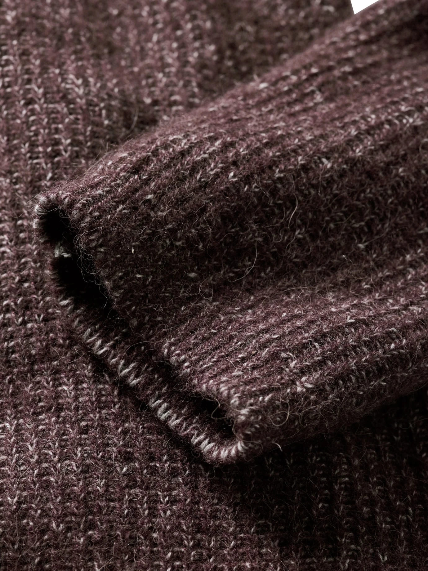 Loyaler Pullover 5 Loyaler Pullover – Bild 5