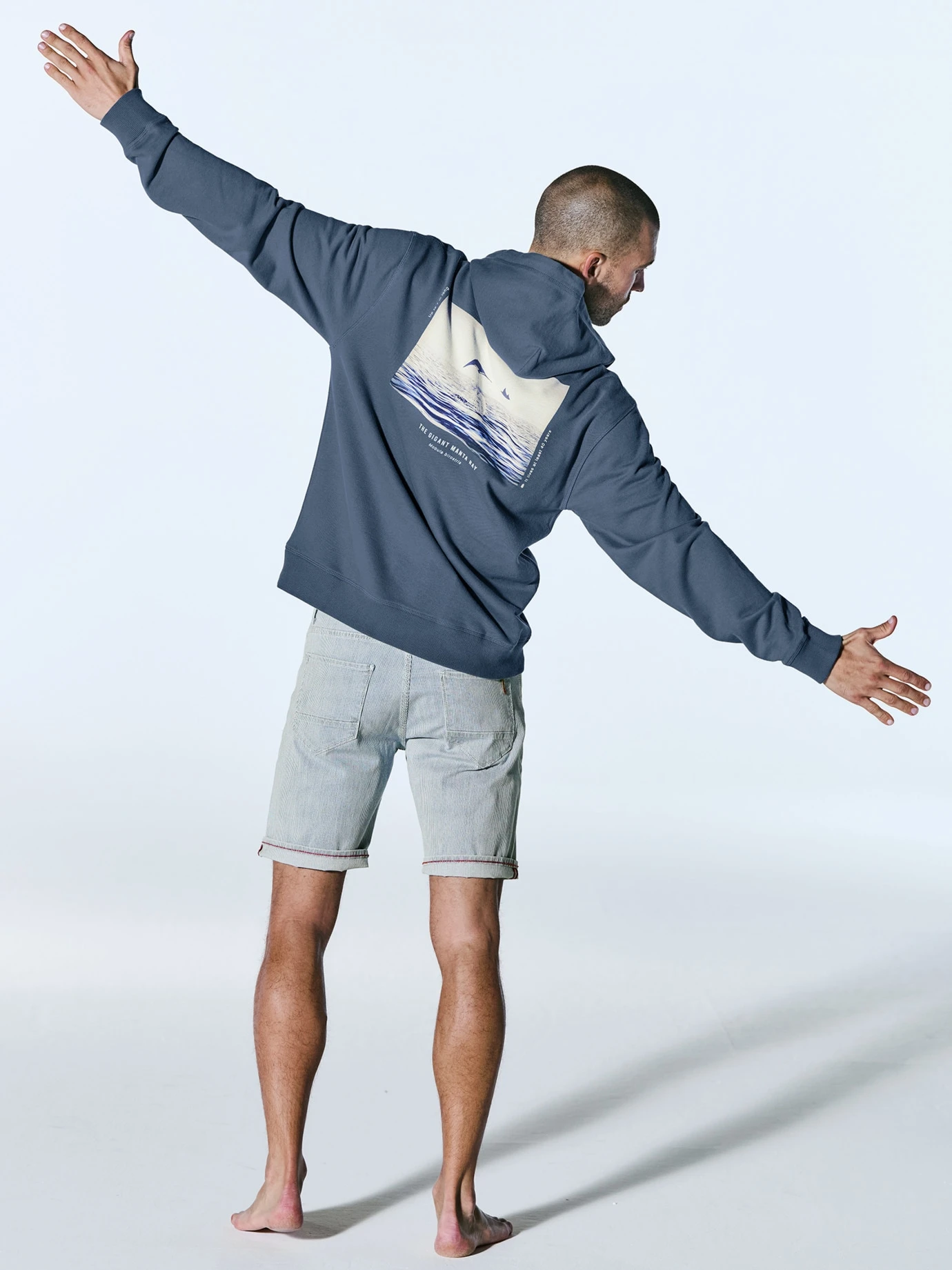 Mantarochen-Hoodie 10 Mantarochen-Hoodie – Bild 10