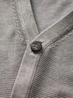 Erz-Cardigan -Kleidung Verkauf EC23 7544 DG