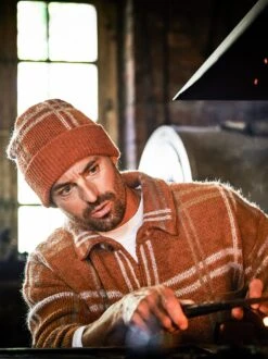 1000-Grad-Strickjacke -Kleidung Verkauf EC23 7965 DE