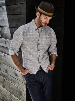 Weste Figalli -Kleidung Verkauf EC24 6090 DD