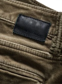 Großindustriellen-Cargo 29 Großindustriellen-Cargo -Kleidung Verkauf EC24 6100 DI