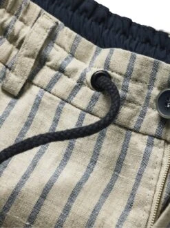 Wadenbetoner-Leinenshorts -Kleidung Verkauf EC24 6240 DH