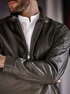 Exklusiver Lederblouson 20 Exklusiver Lederblouson -Kleidung Verkauf EC24 6312 DE