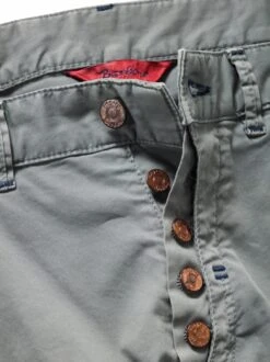 Valentinos Cargo -Kleidung Verkauf EC24 6493 DG