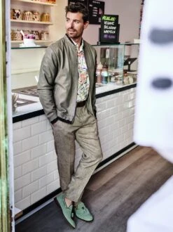 Auf-Messers-Schneide-Blouson -Kleidung Verkauf EC24 6510 DF