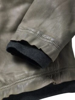 Auf-Messers-Schneide-Blouson -Kleidung Verkauf EC24 6510 DH