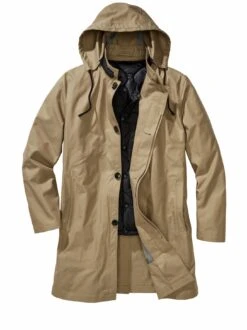 Schulterblick-Mantel