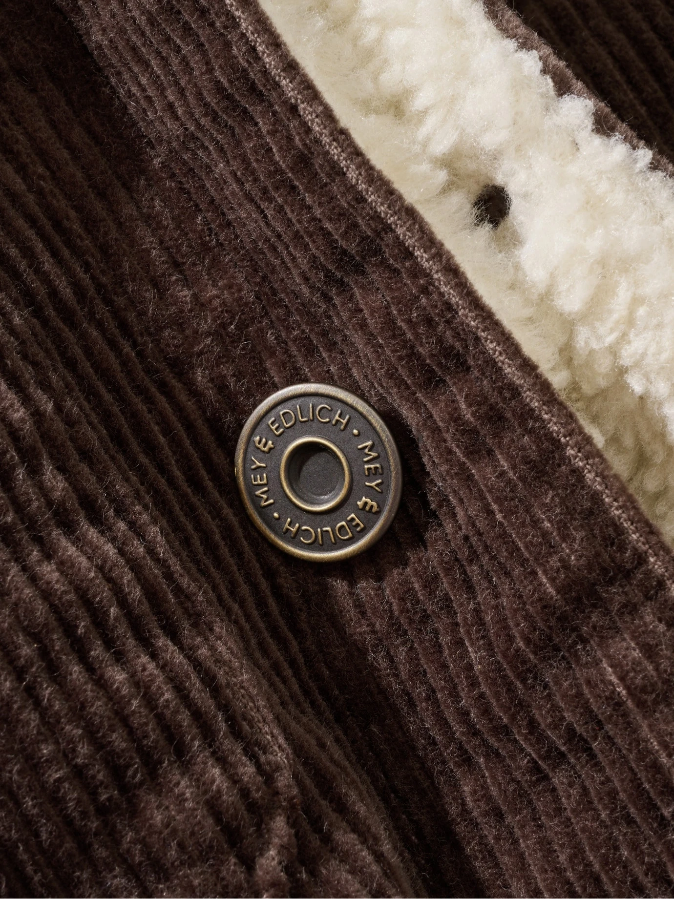 Souveräne Cordjacke 6 Souveräne Cordjacke – Bild 6