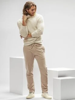 Geschichten-Cordchino -Kleidung Verkauf EC24 6782 DE