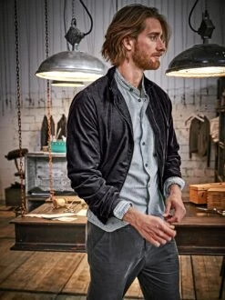 Bomber.381 -Kleidung Verkauf EC24 6821 DF 1