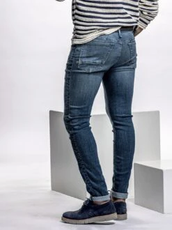 Jeans Bolder -Kleidung Verkauf EC24 6825 DE 1