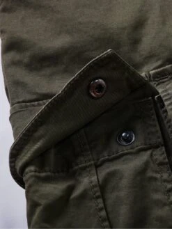 Projekt-Cargo -Kleidung Verkauf EC24 7184 DH 1